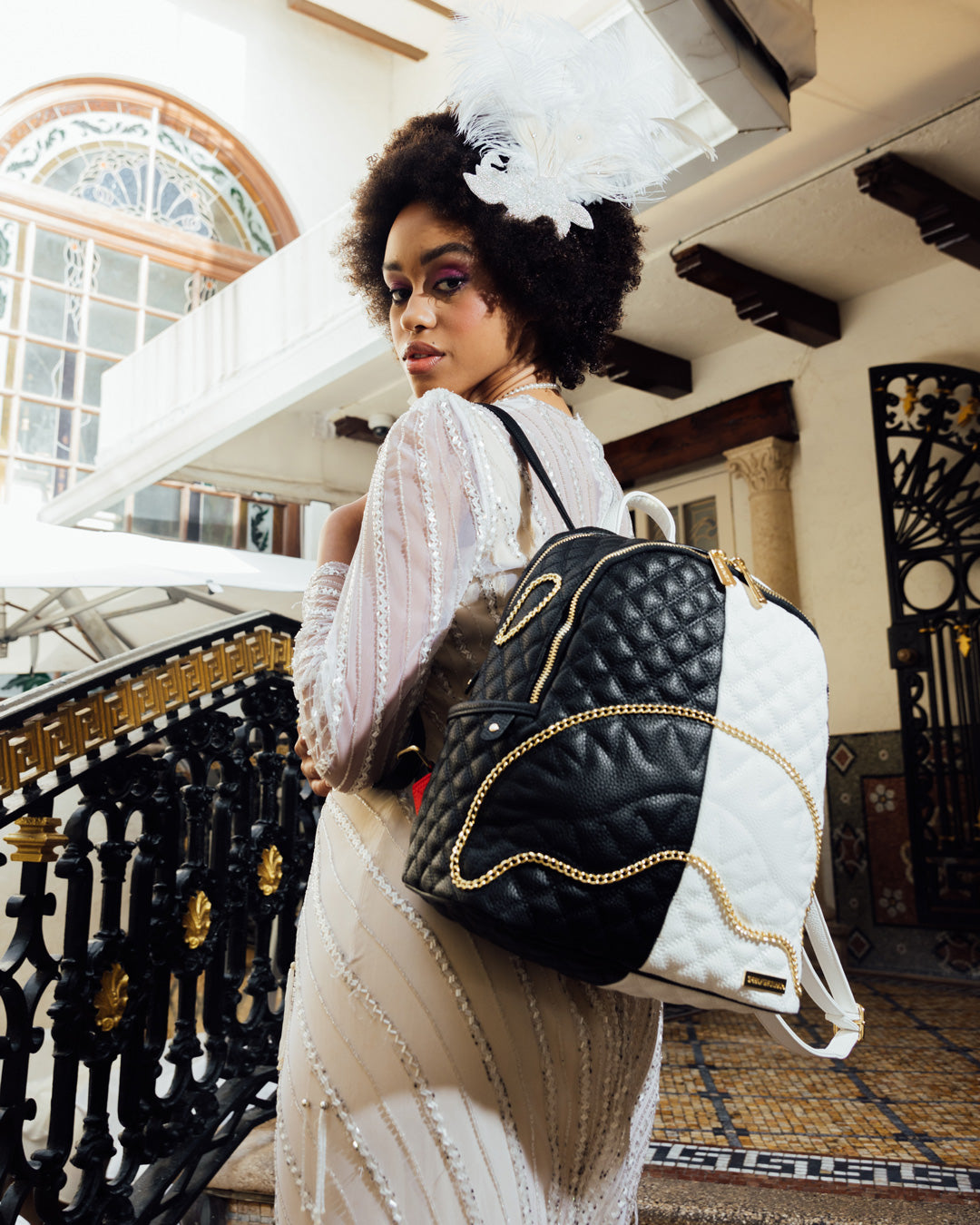 1684335055_B4424_3_1