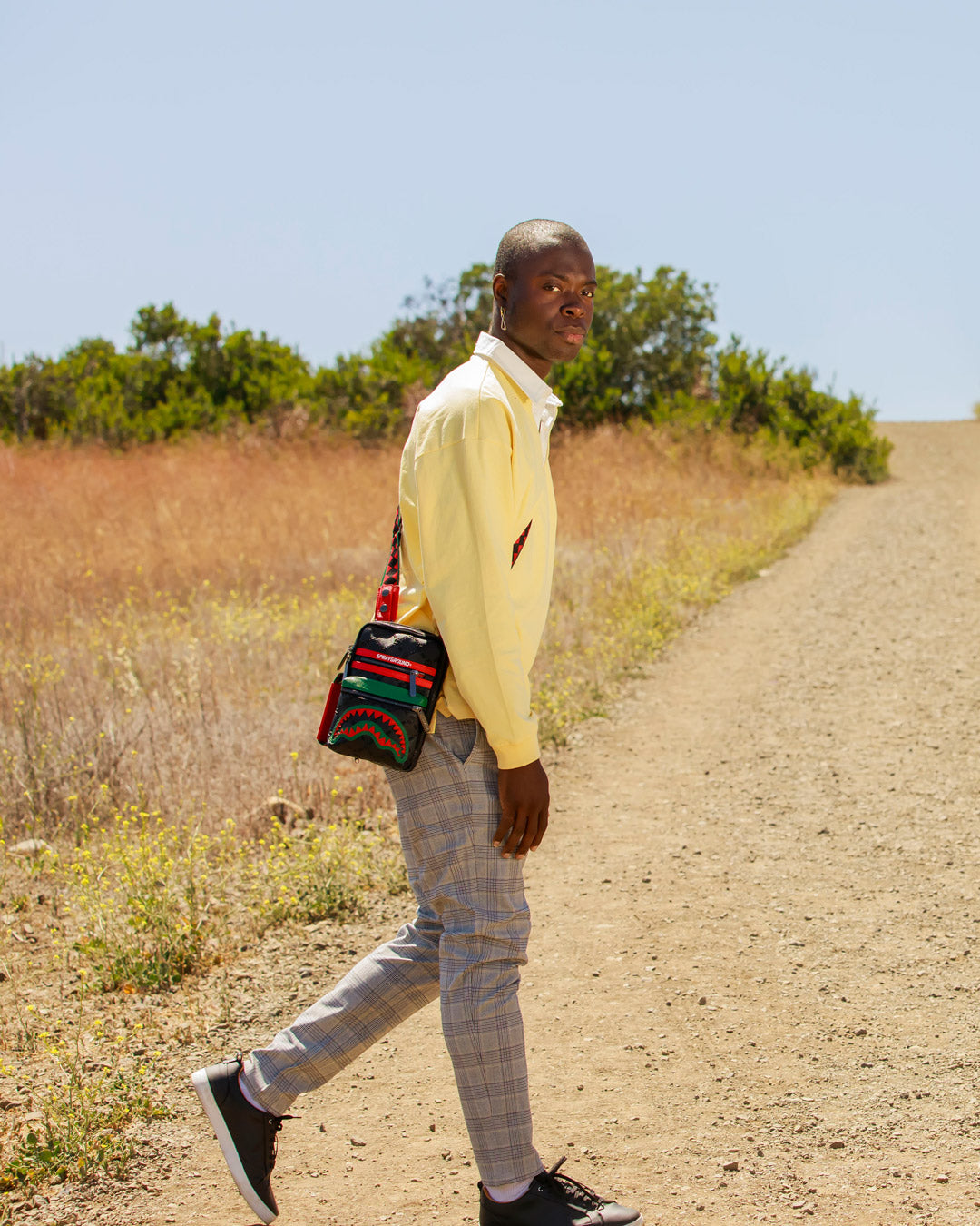 1684398242_B4427_3_1