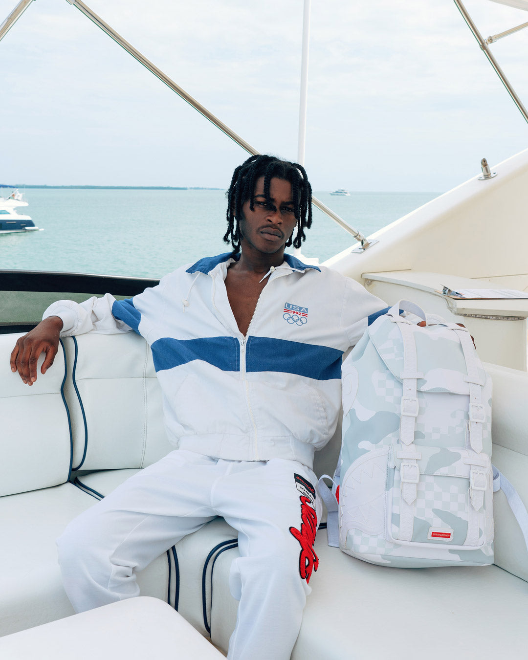 1684459619_B3952_4_1