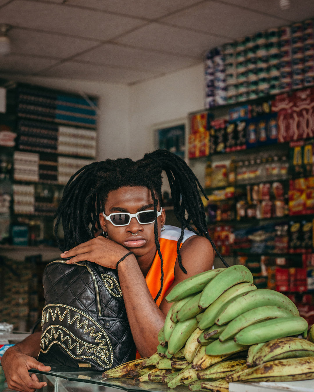 1686579110_B4064_6_1