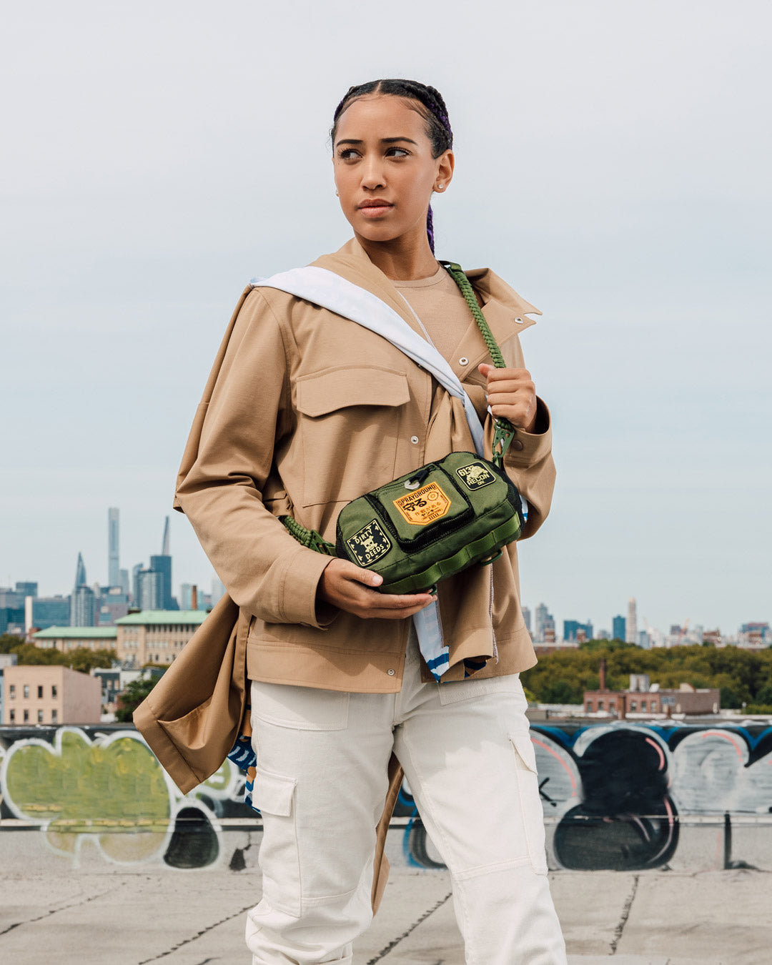 1689350558_B4847_2_1