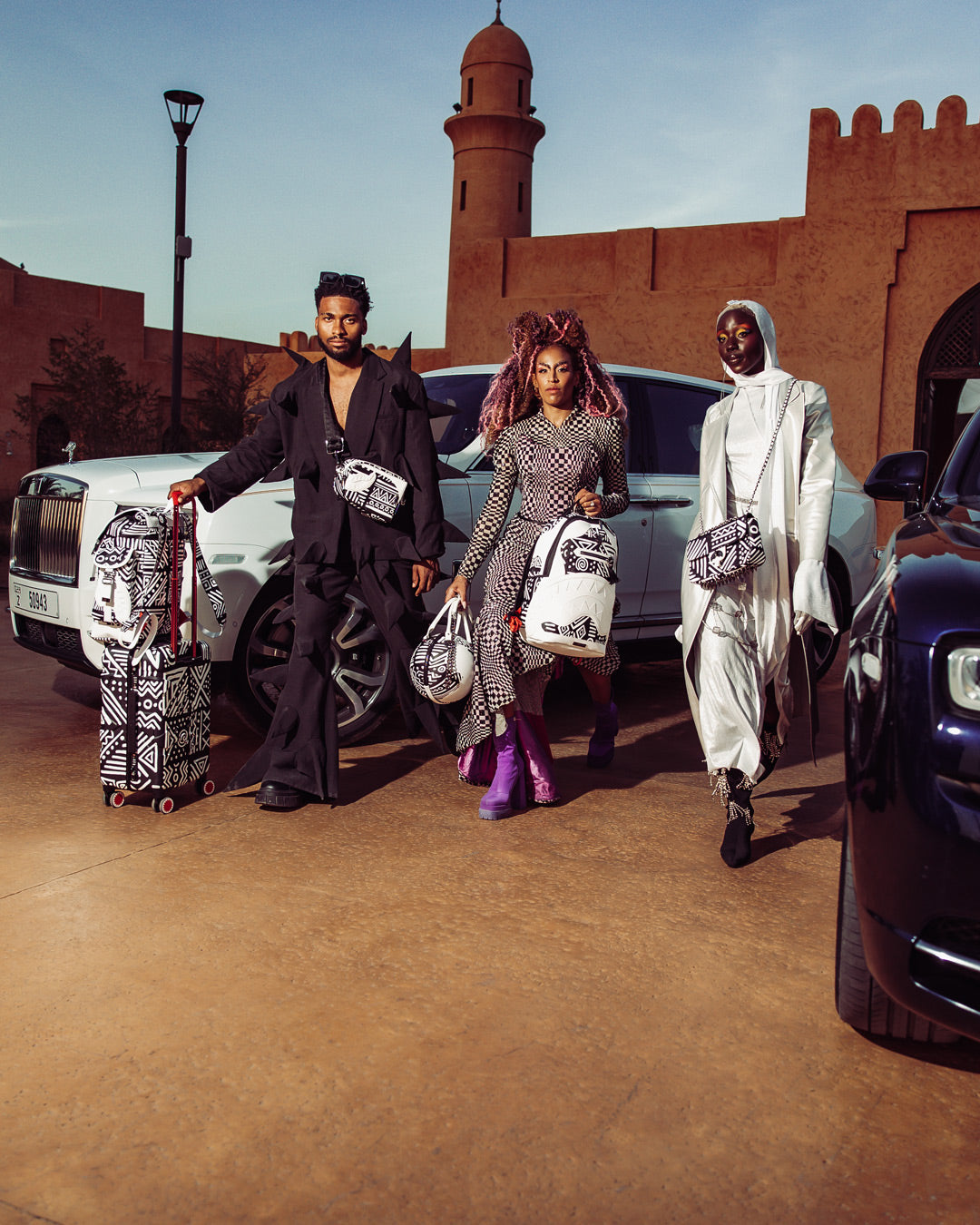 1691806844_B5637_2_1