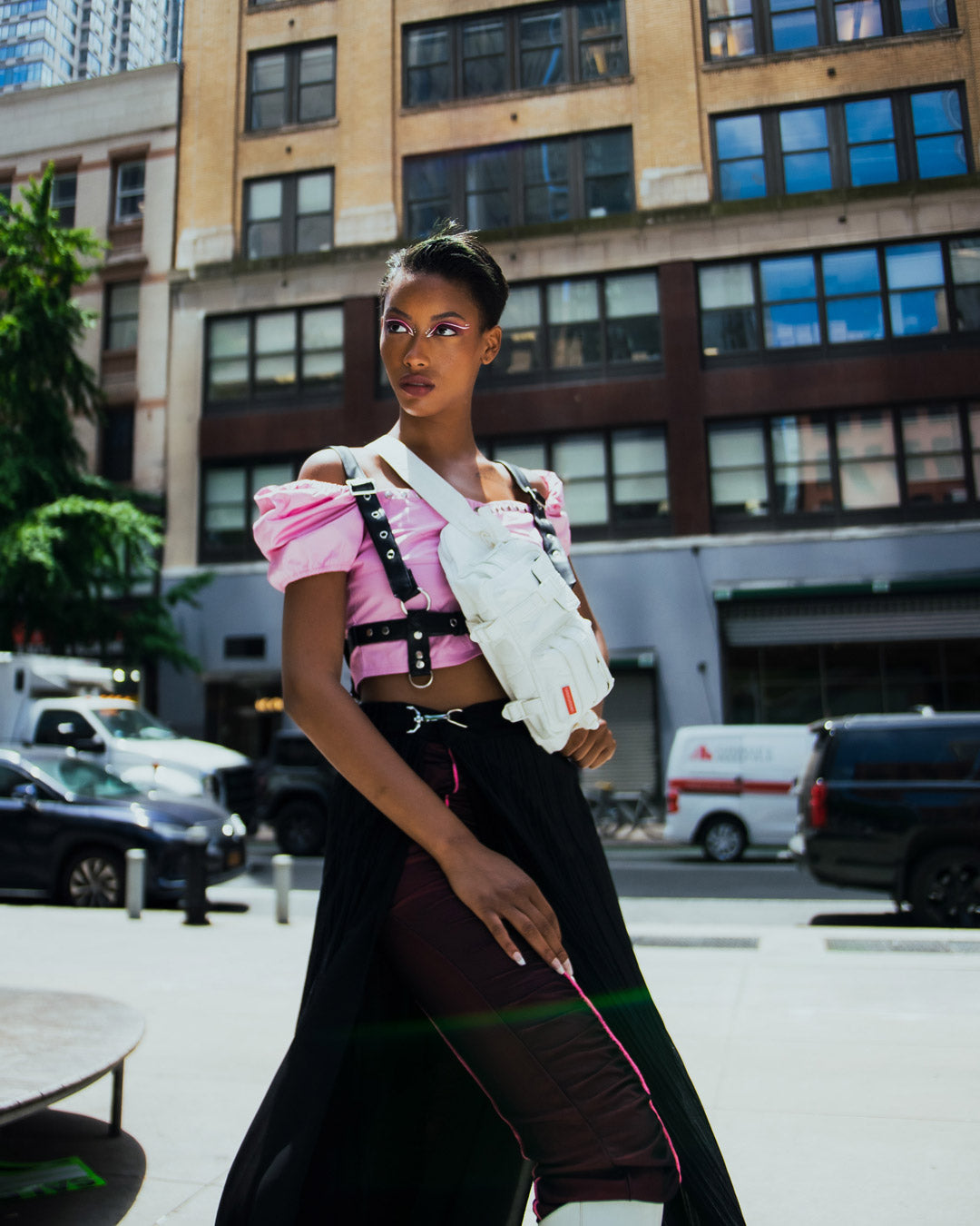 1694370756_B4316_3_1