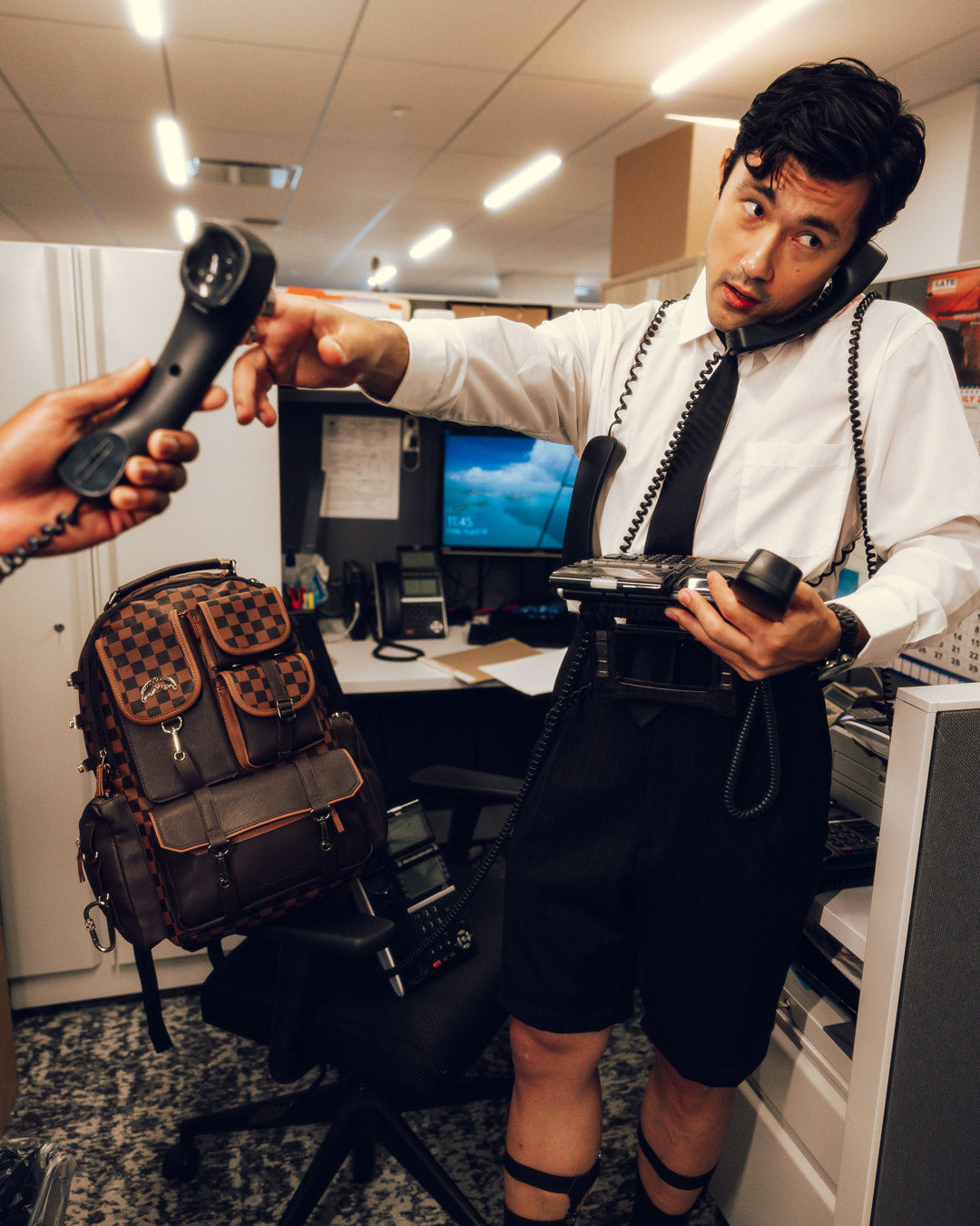 1697941997_B5686_3_1