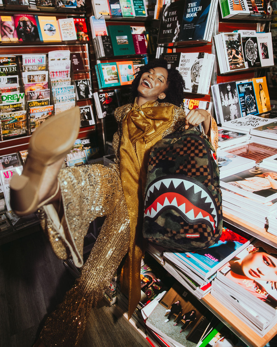 1699550977_B5696_2_1