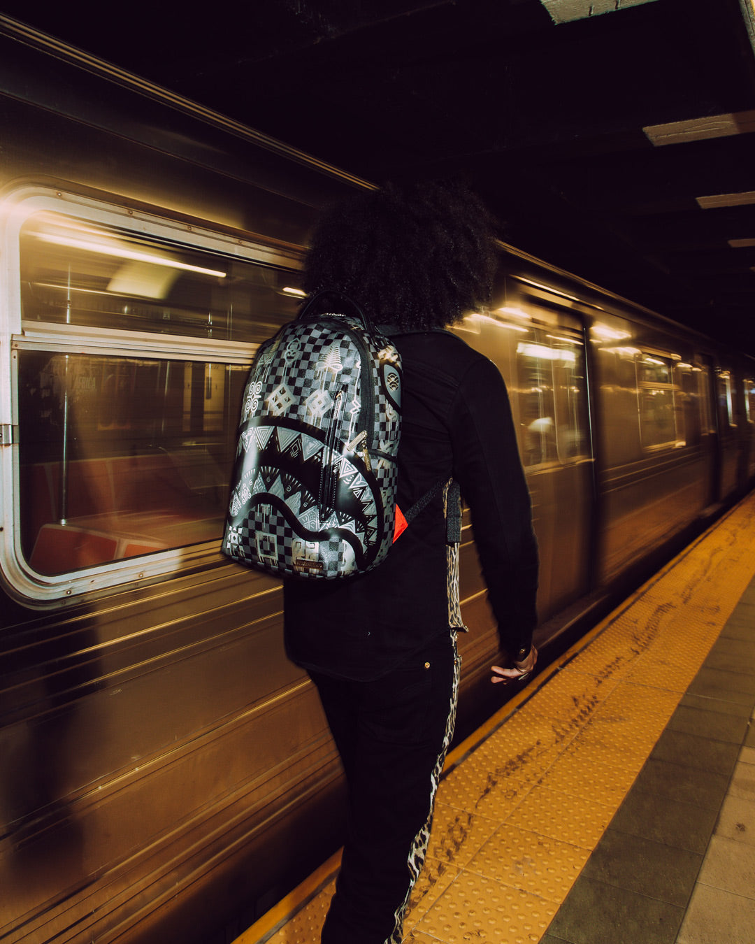 1701293203_B5695_7_1