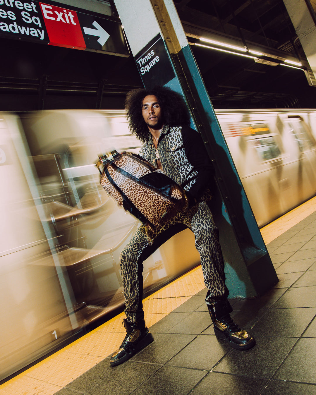 1701293910_B5212_9_1