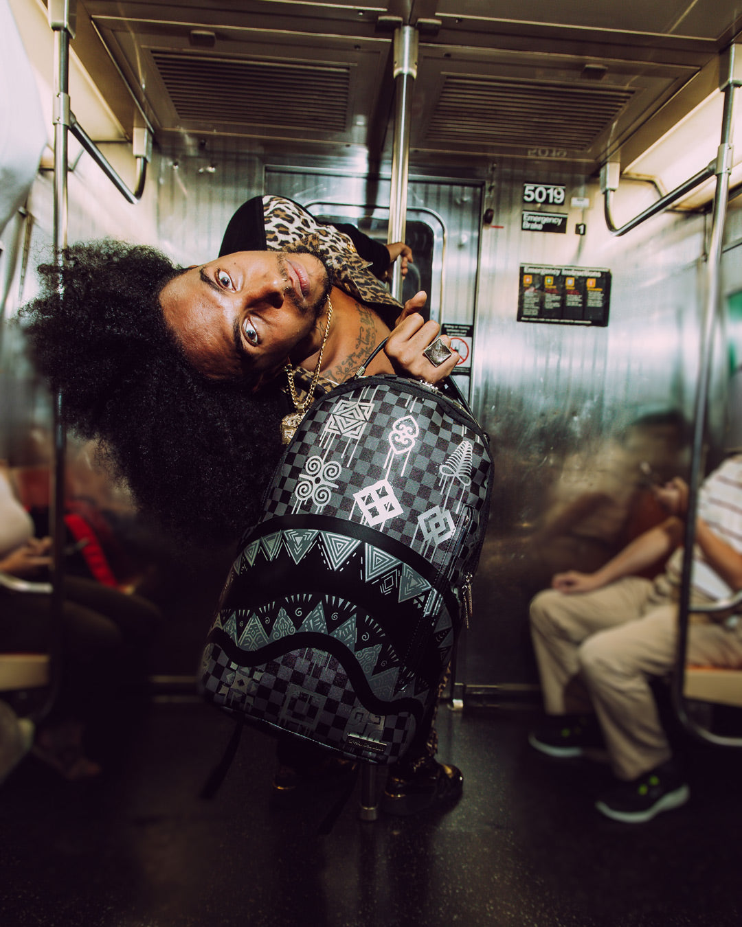 1701294283_B5695_11_1