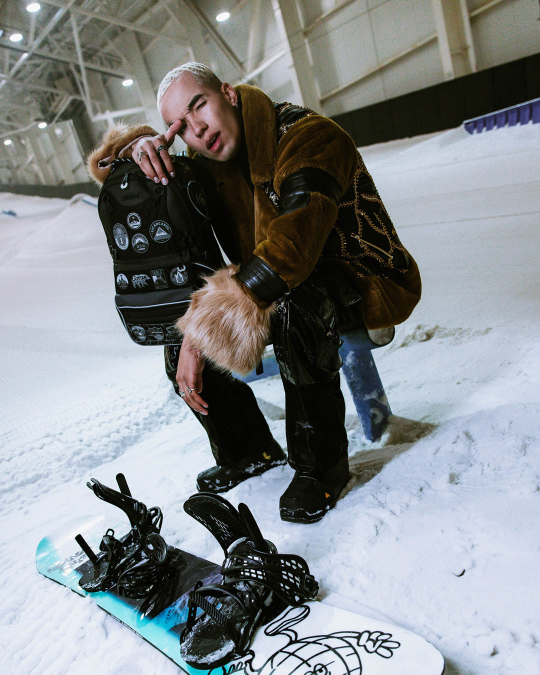 1701705942_B5744_1_1