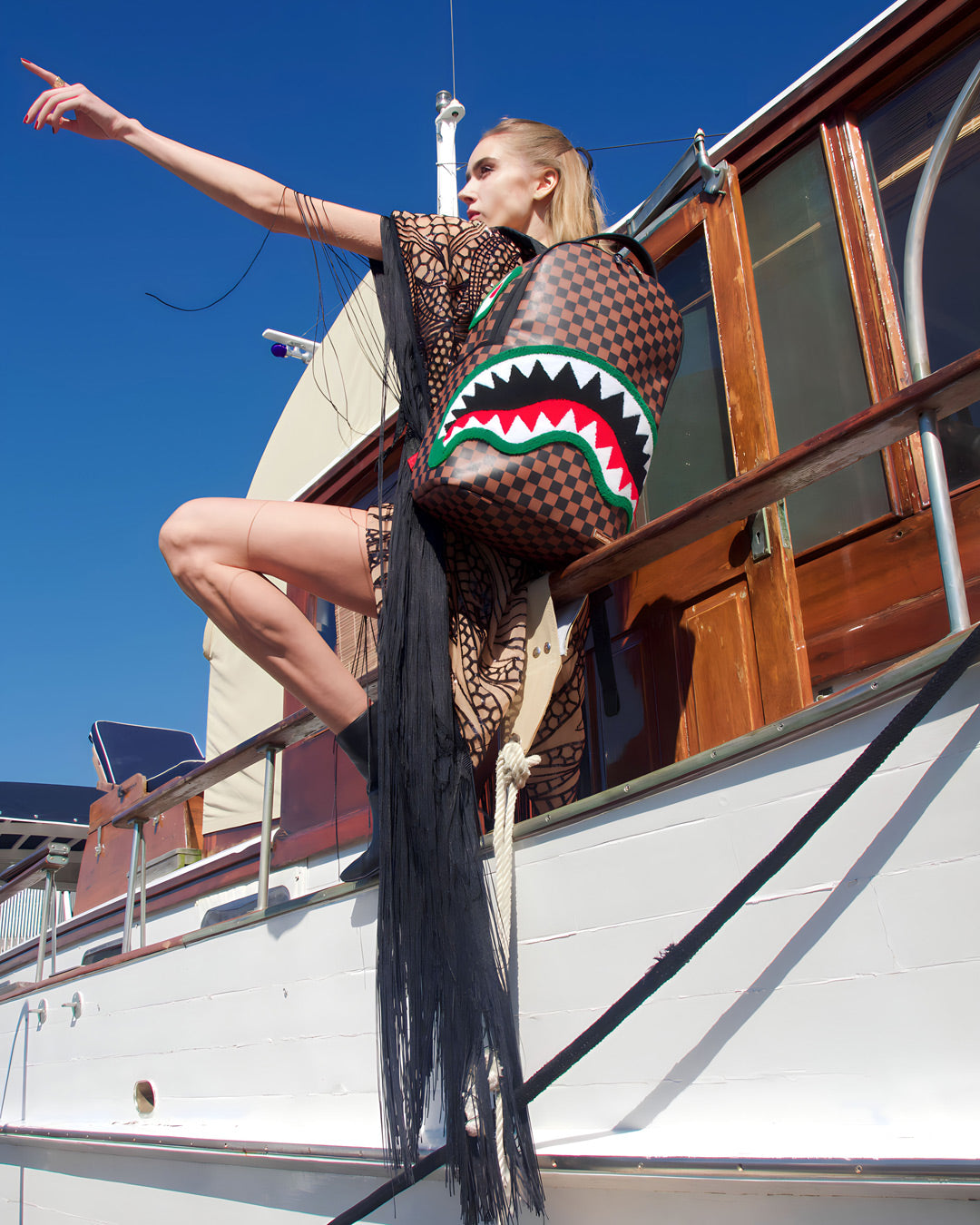 1707230697_B5961_4_1