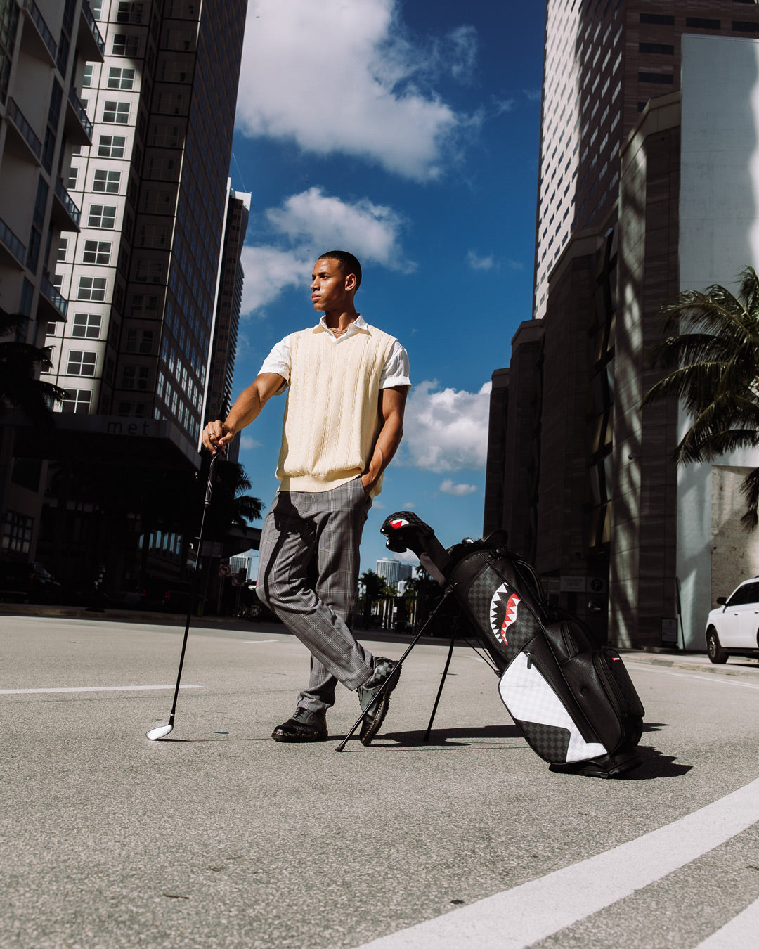 1715827063_Z6067_2_1