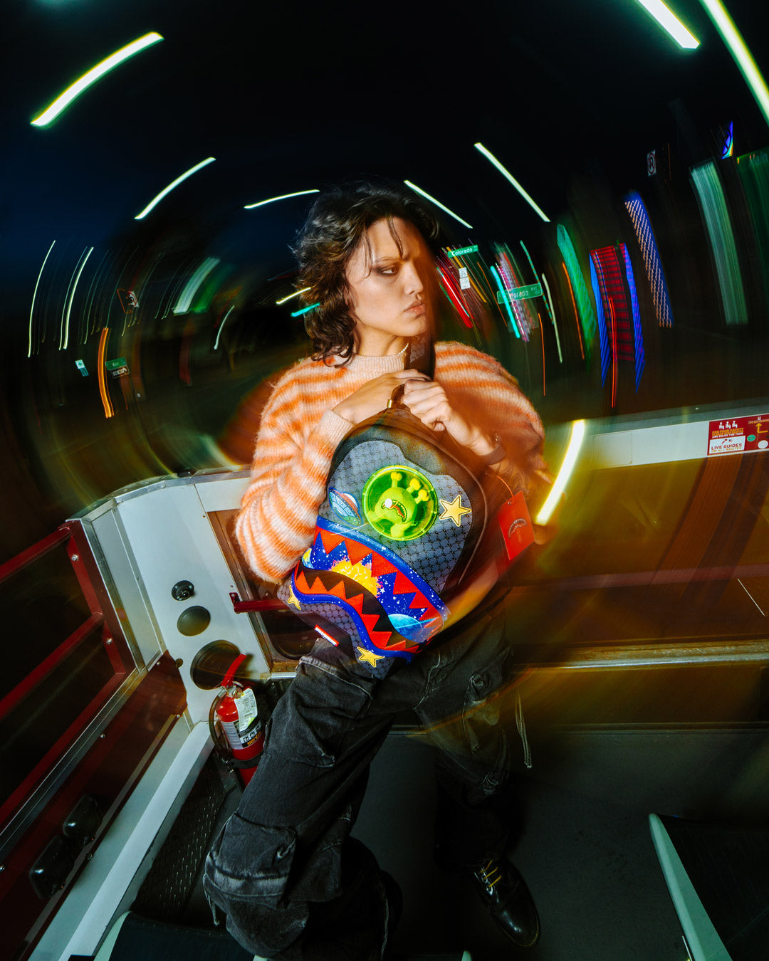 1717793113_B6353_3_1