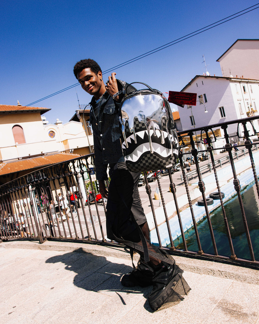 1728418283_B6723_4_1