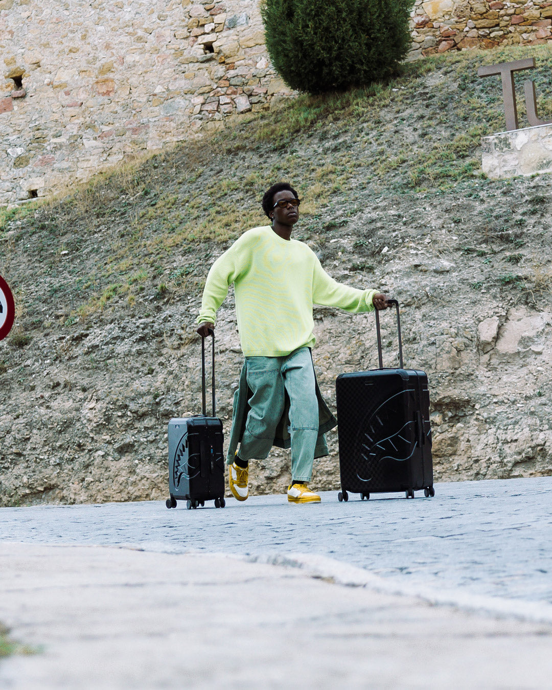 1731427331_CL240_1_1