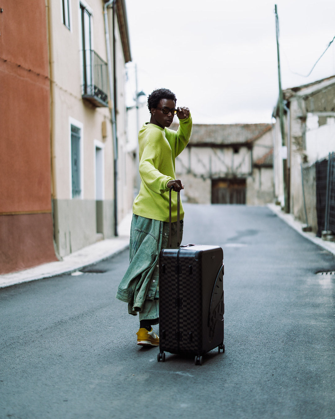 1731427344_CL240_4_1